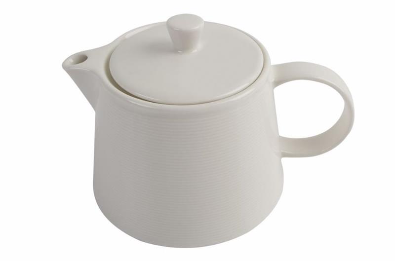 براد شاي مع غطاء
